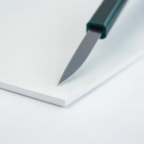 Czym ciąć panele winylowe 4mm