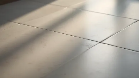 gres polerowany czy szkliwiony