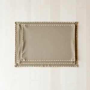 Grube podkładki na stół