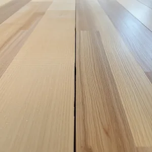 Jak przygotować podłogę do lakierowania