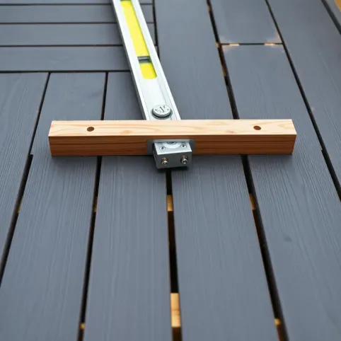 Jak ułożyć deski tarasowe