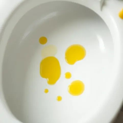 Jak usunąć ślady mocz z deski klozetowej