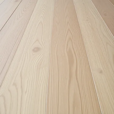 jesion deska podłogowa