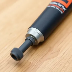 Klej do deski podłogowej litej