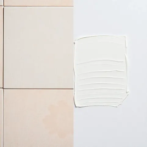 klej na płytkę czy ścianę