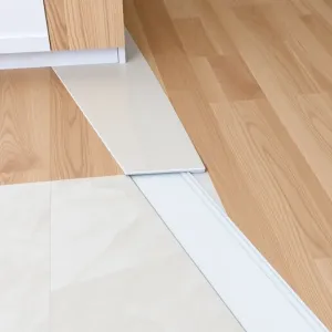 Listwa łącząca panele z płytkami 3m