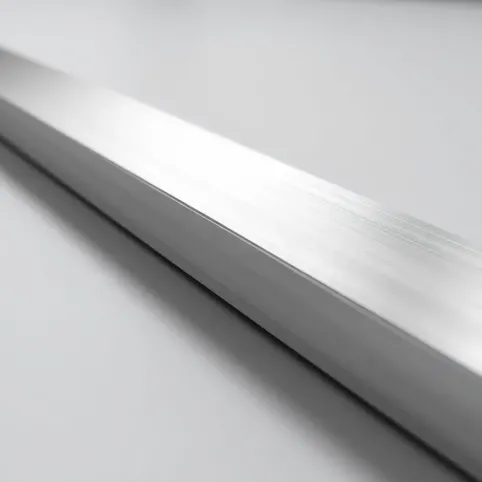 Listwa podłogowa aluminiowa