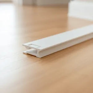 Listwa podłogowa maskująca płaska