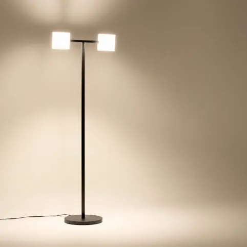 Nowoczesna lampa podłogowa LED