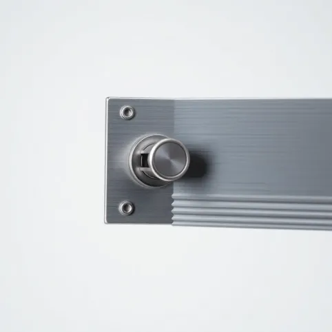 Płytka montażowa do rolet