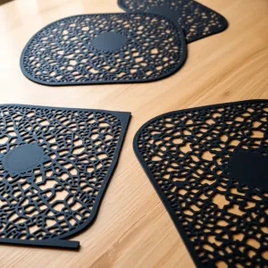 Podkładki na stół czarne ażurowe