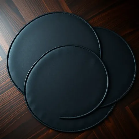 Podkładki na stół czarne skórzane