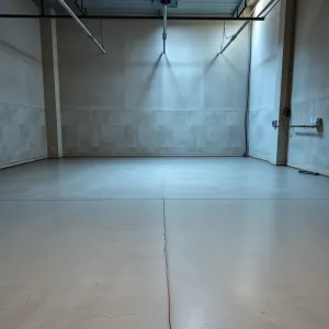 Posadzka betonowa w garażu