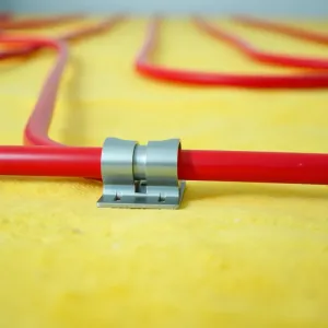 Spinki do ogrzewania podłogowego