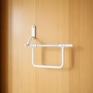 Uchwyt na deskę do prasowania do szafy