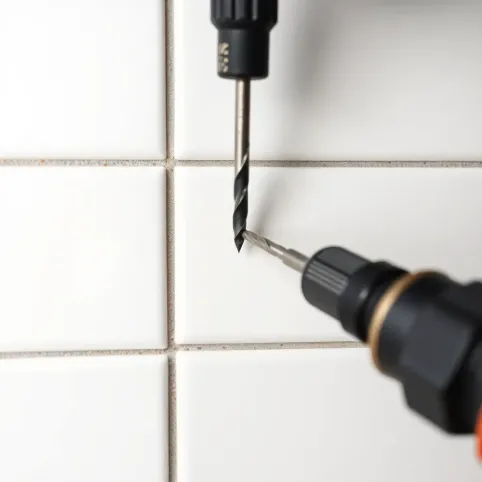 Wiercenie w płytkach czy w fudze